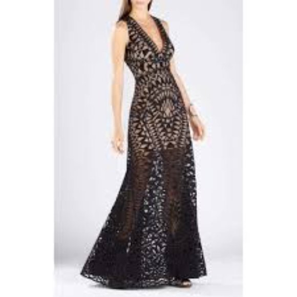 Maranda Burnout Lace Dress - Picture 4 of 12